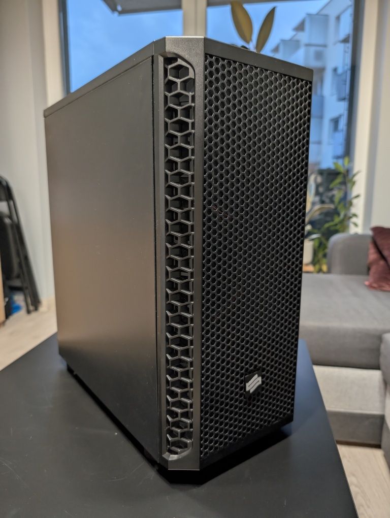 Komputer/Ryzen 5 3600/RX 5700 XT/16GB DDR4/512GB M.2