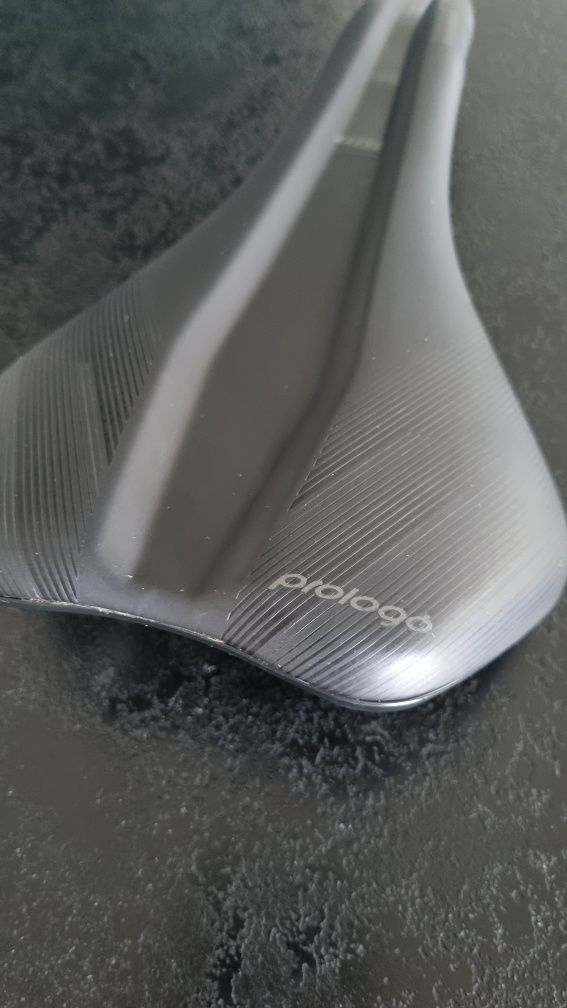 Siodełko prologo akero agx stn 143mm