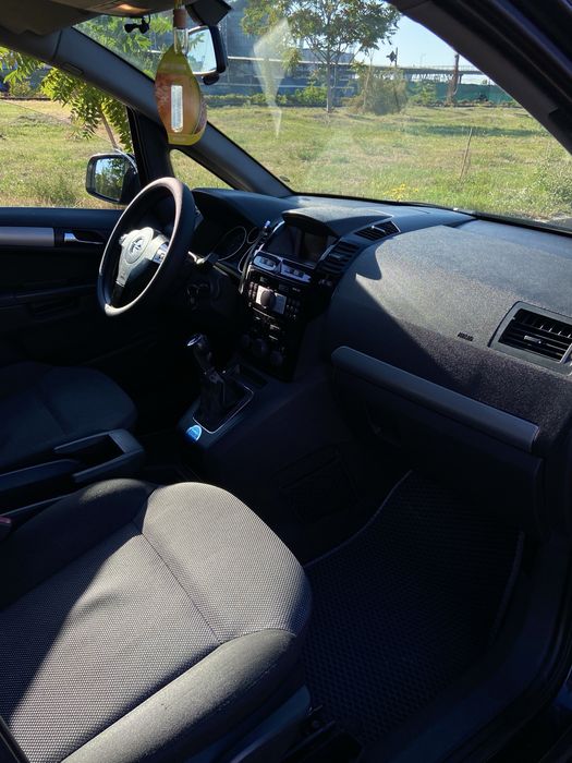 Opel Zafira 1.7 2011