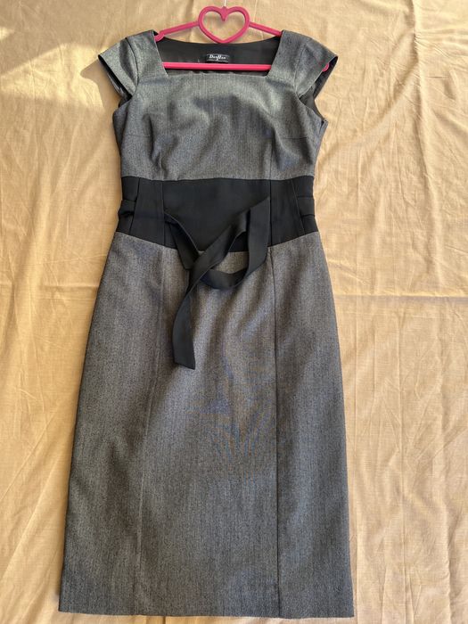 Плаття сіре розмір 36