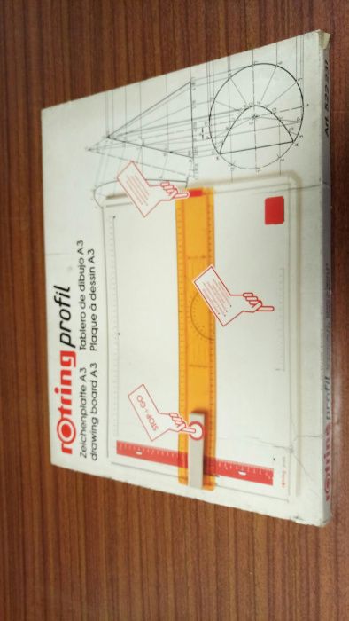 Mesa desenho rotring