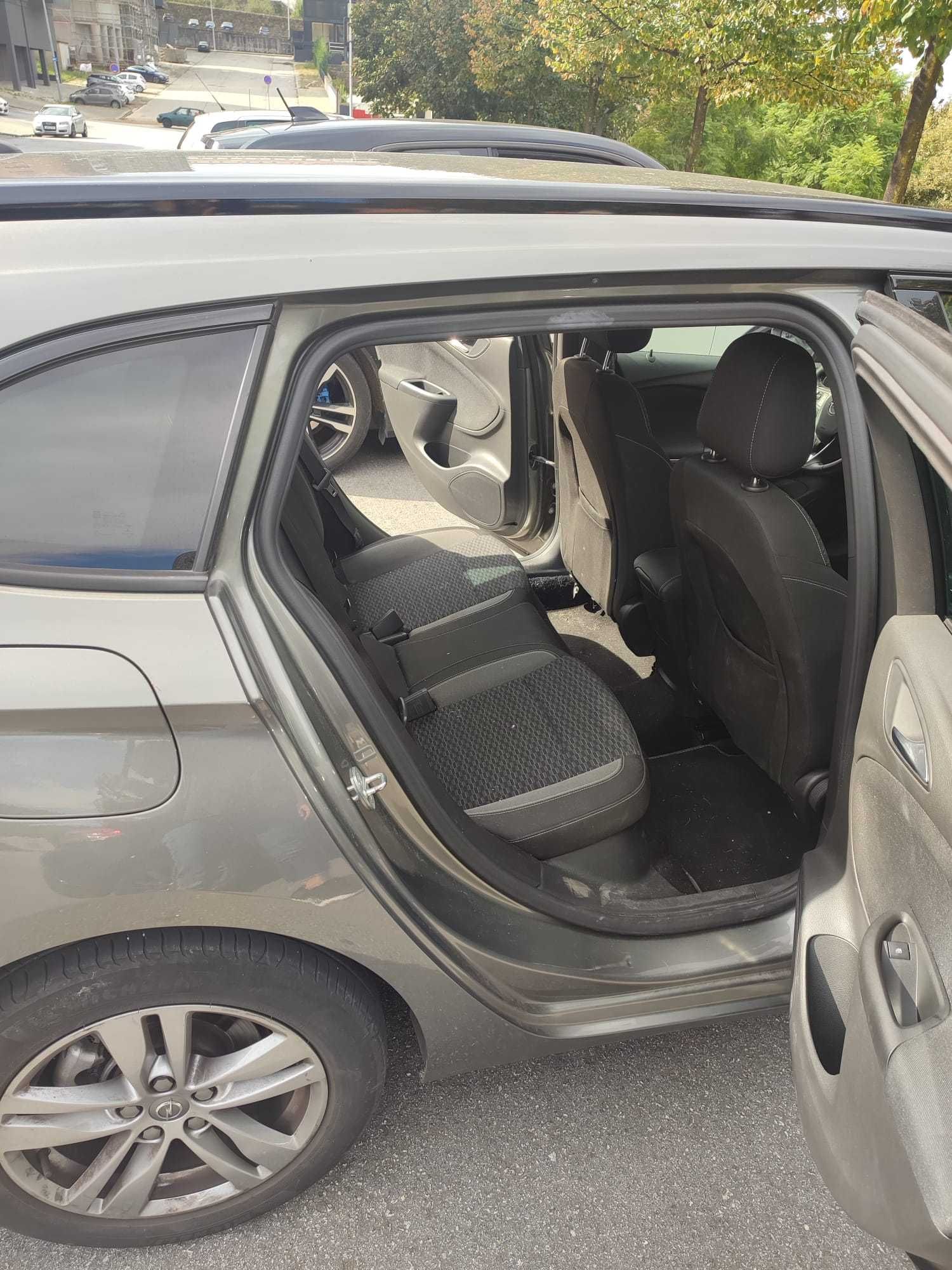 Opel Astra GS Line SS