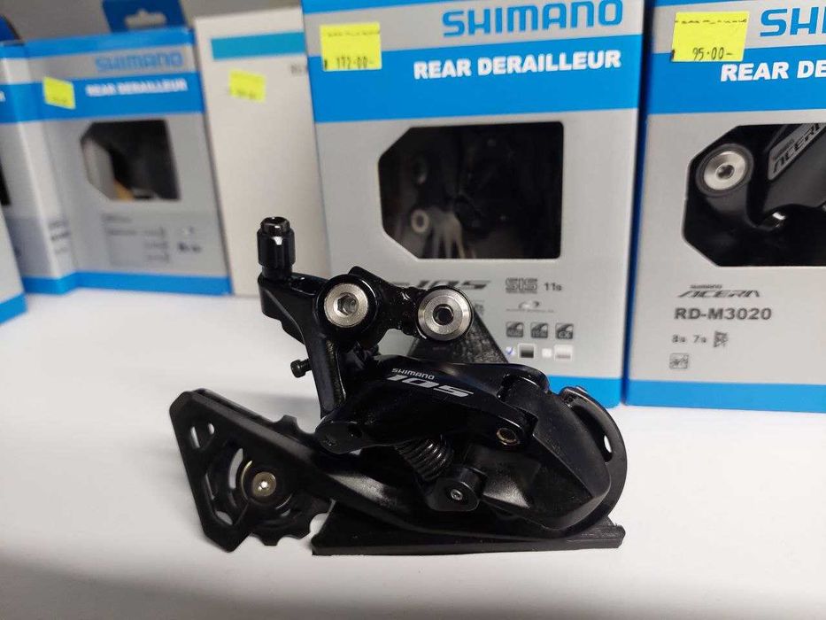Szosowa tylna przerzutka Shimano 105 RD-R7000GS średni wózek 11s czarn