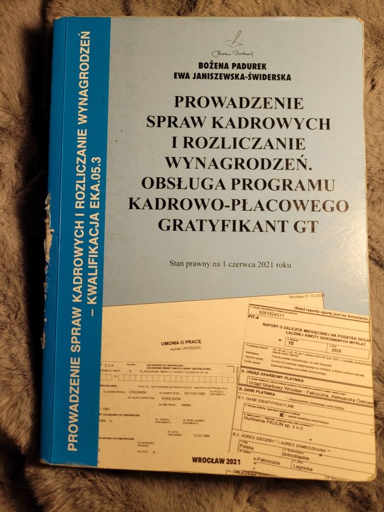 Książka Prowadzenie Spraw Kadrowych i Rozliczanie Wynagrodzeń