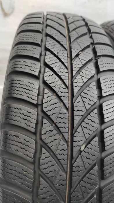 Opony Zimowe 175/65/15 Maxxis 2szt 7mm MB