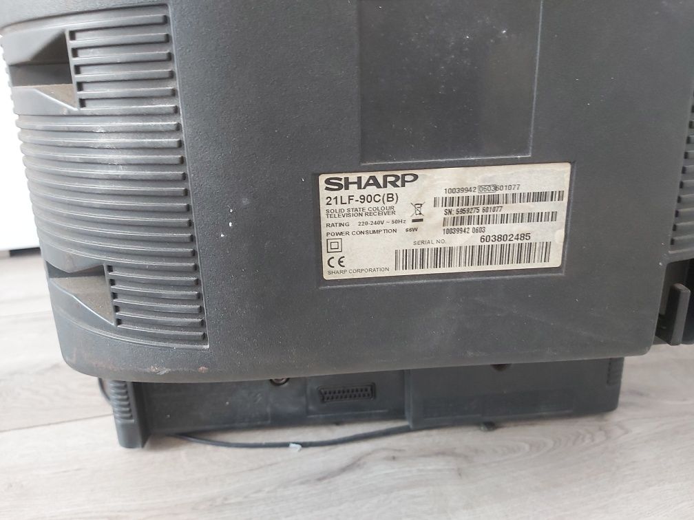 Telewizor sharp 21 lf 90 c