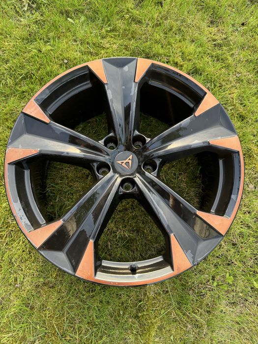 Felga Cupra R19 stan bardzo dobry