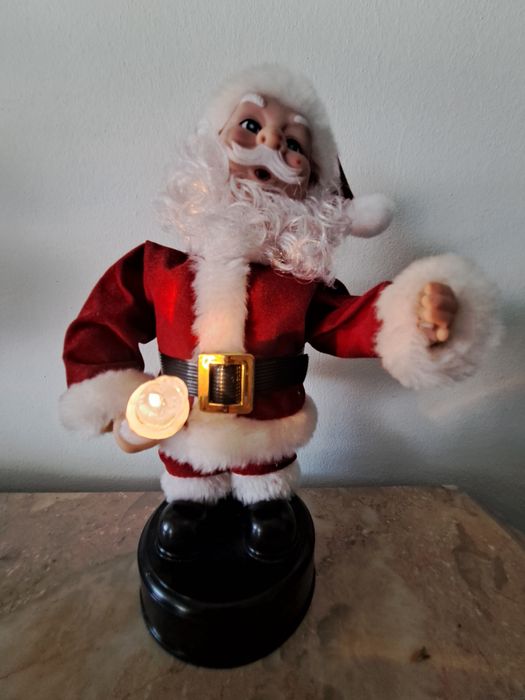 Pai Natal com luz e música