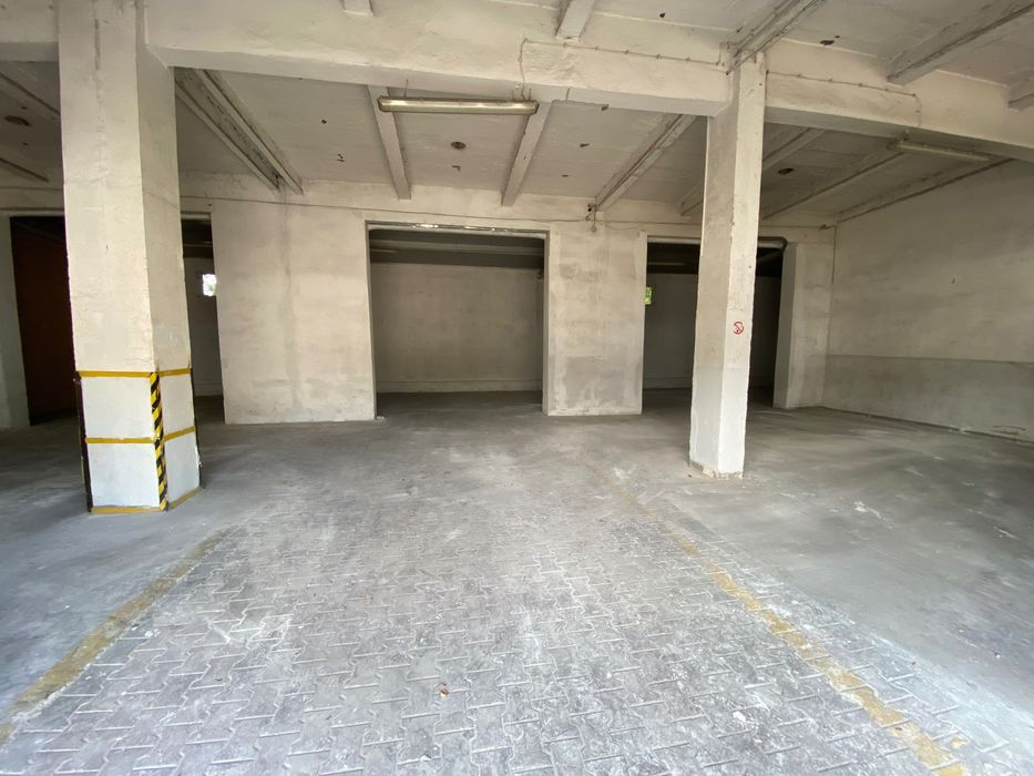 MAGAZYNY 250 M2 I 300M2