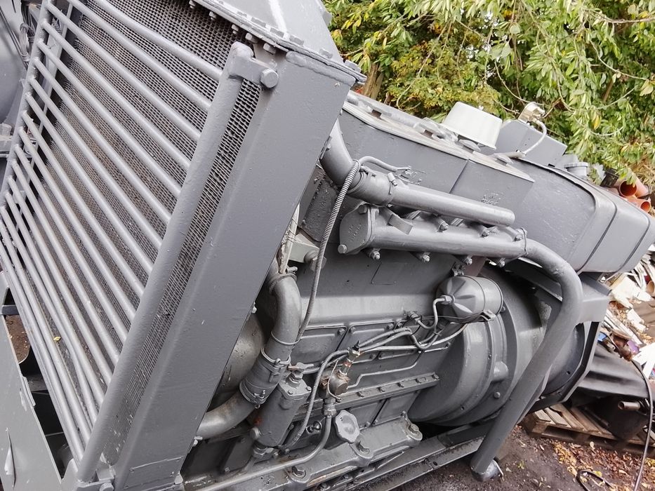 silnik S 324 S 322 Chłodnica Pompa wody Rozrusznik pompa wtryskowa