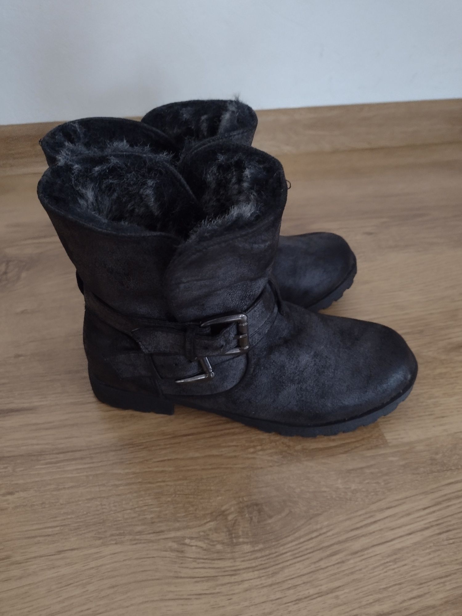 Nowe buty zimowe new look r 34