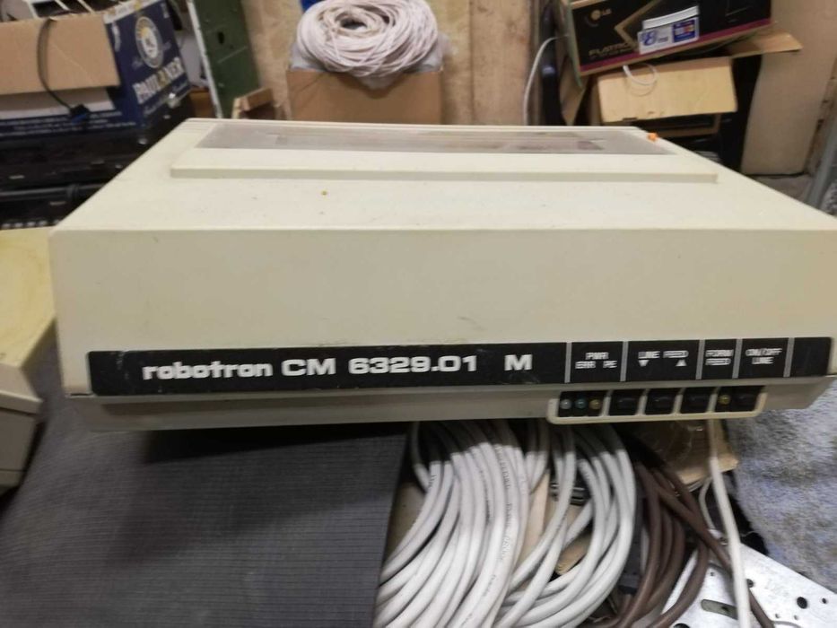 принтер матричный.