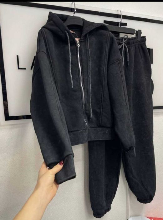 Спортивний костюм