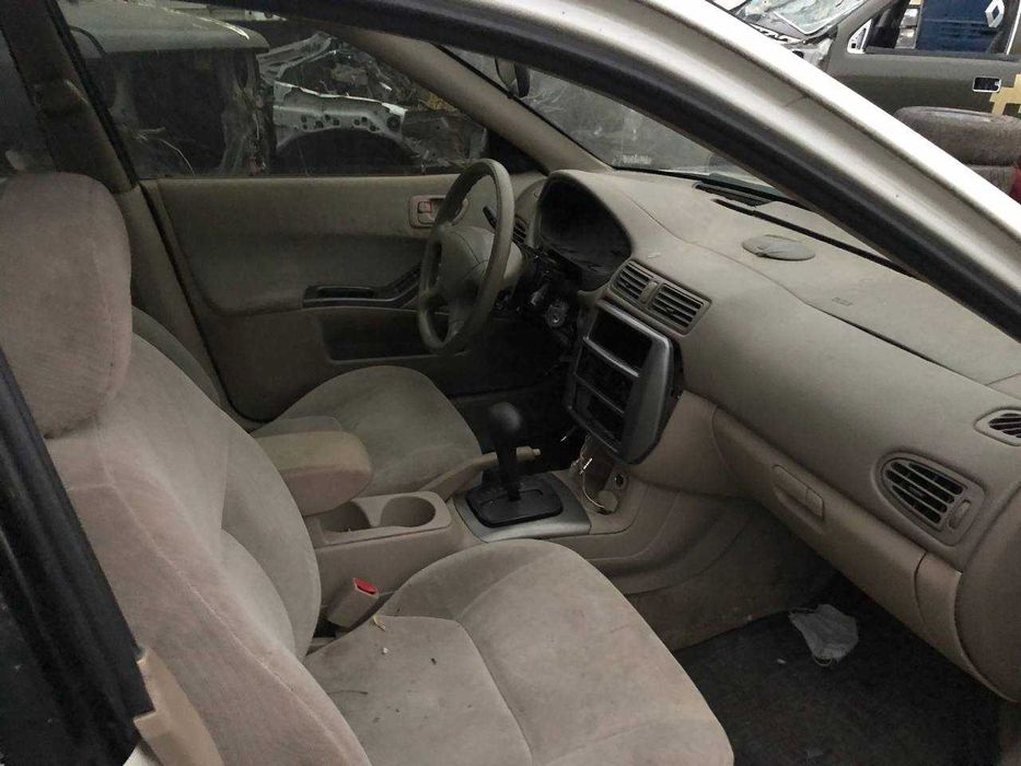 Мицубиси Галант 2002 / Mitsubishi Galant VIII 2.4 (EA3A) - зч/разборка