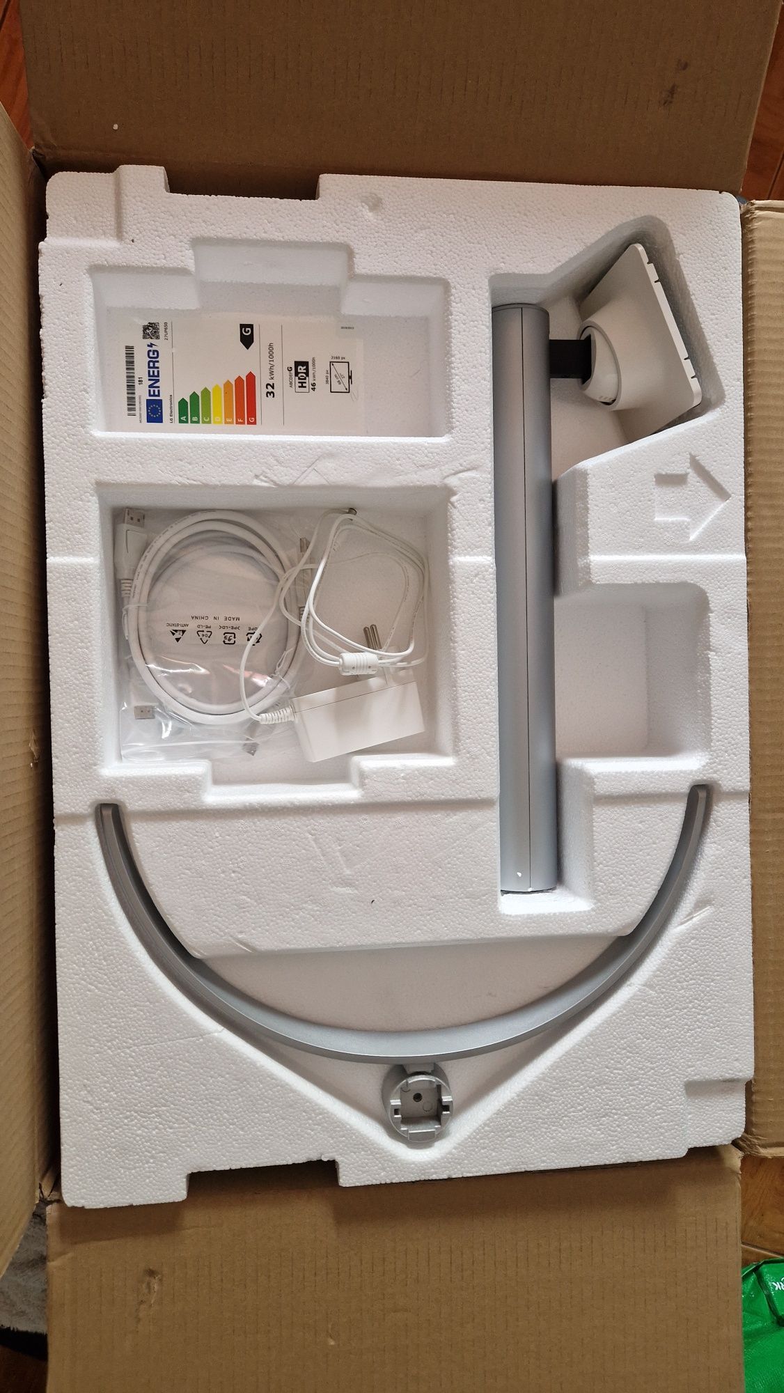 Monitor LG 27" 4K