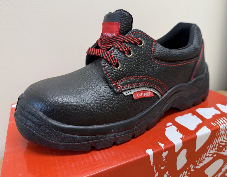 Buty ochronne bhp rozmiar 39 nowe