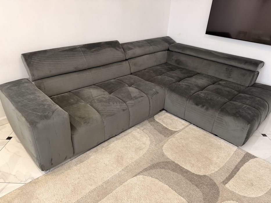 Duza nowoczesna sofa XXL