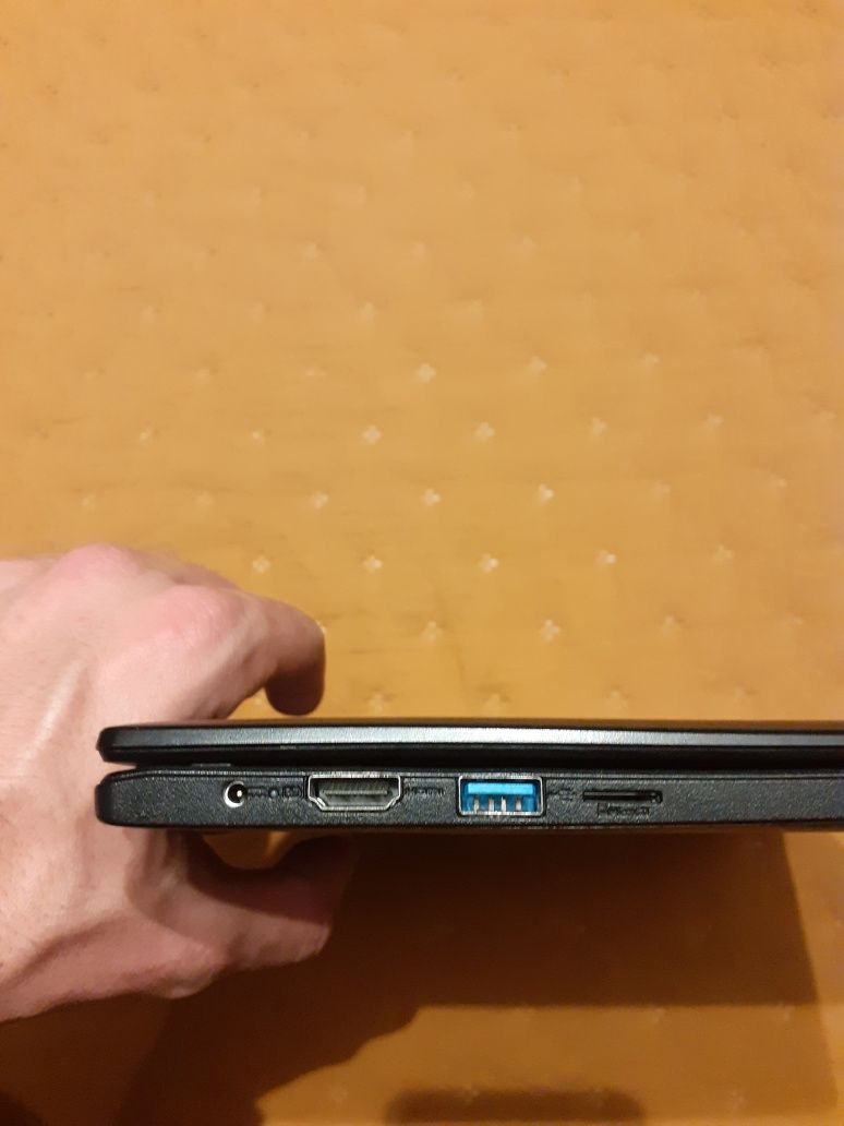 Portatil Acer Spin Intel teclado e touch screen