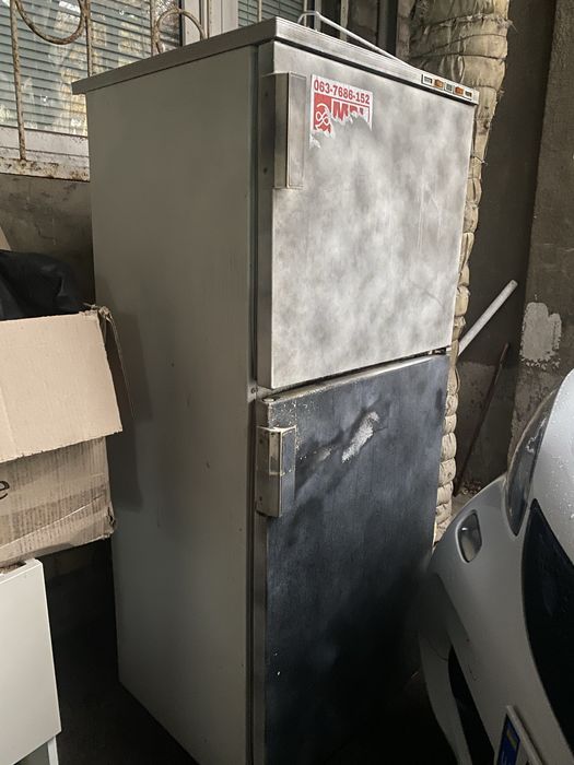 Холодильник 2-х камерный