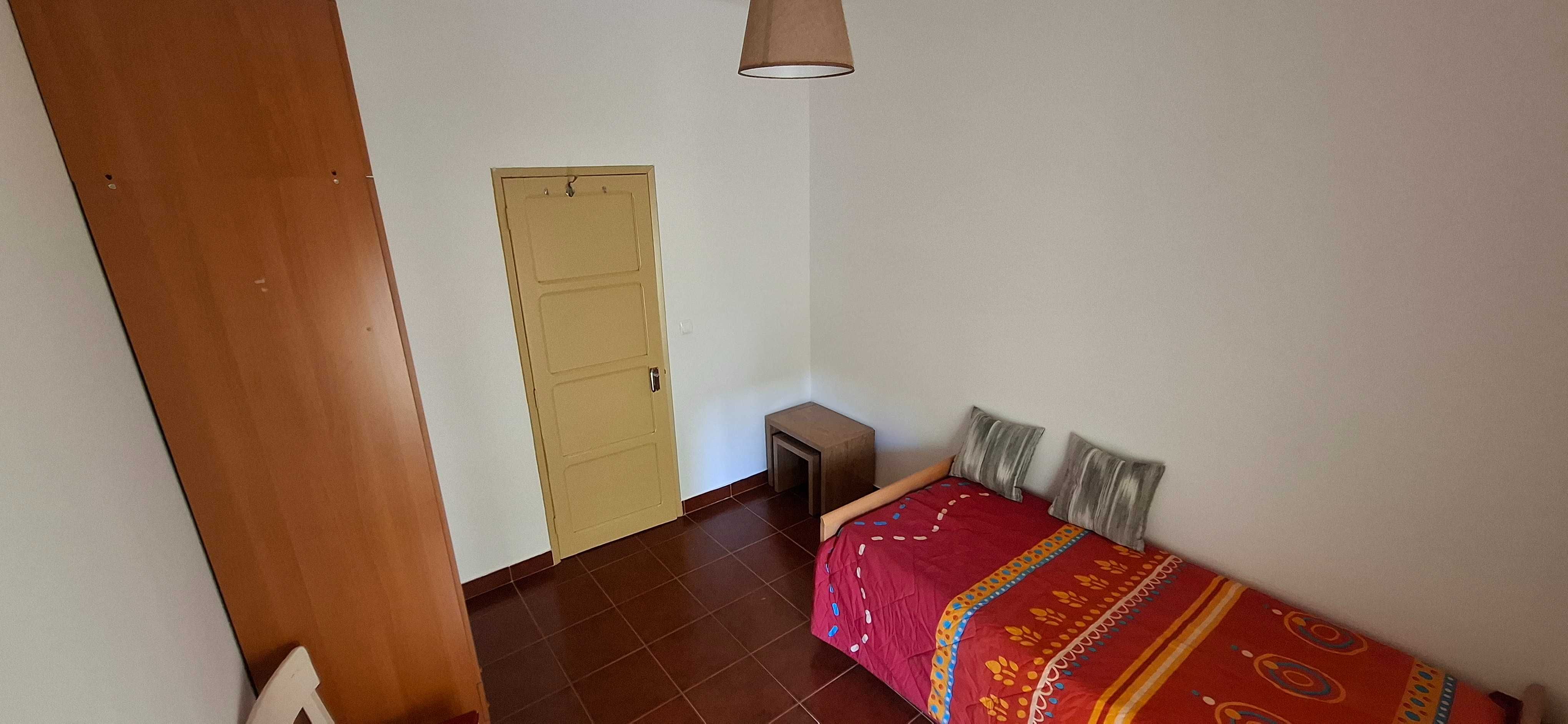 Quartos para estudantes | 30min de Lisboa · 15min de Setúbal