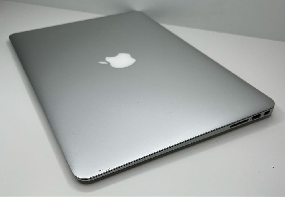 Macbook Air 13’ 2017