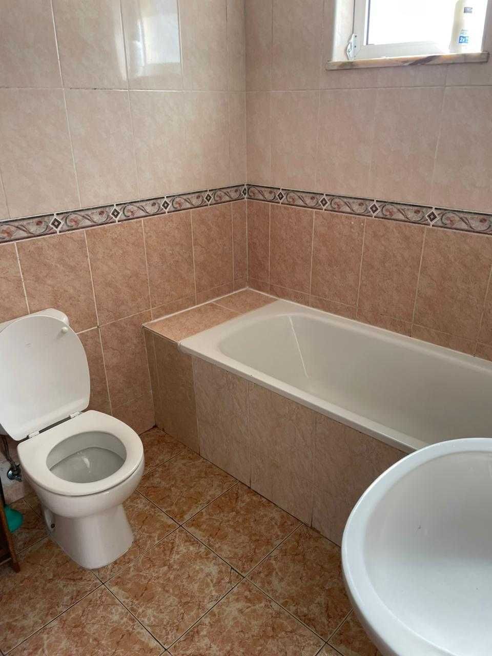 Quarto, perto do Polo Universitário da Ajuda