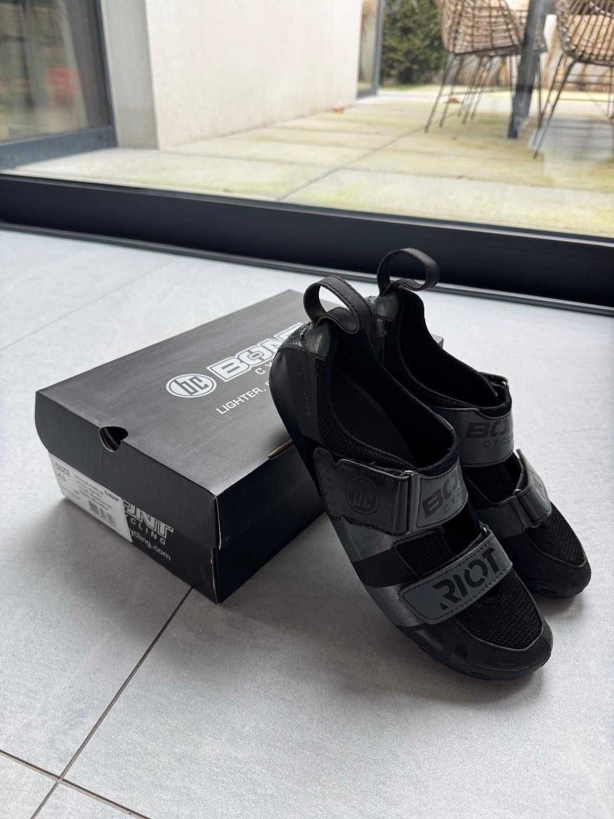 Bont Riot TR + but rowerowy triathlonowy 43