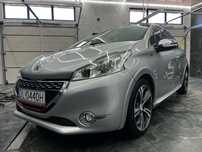 Peugeot 208 gti 200 km serwis