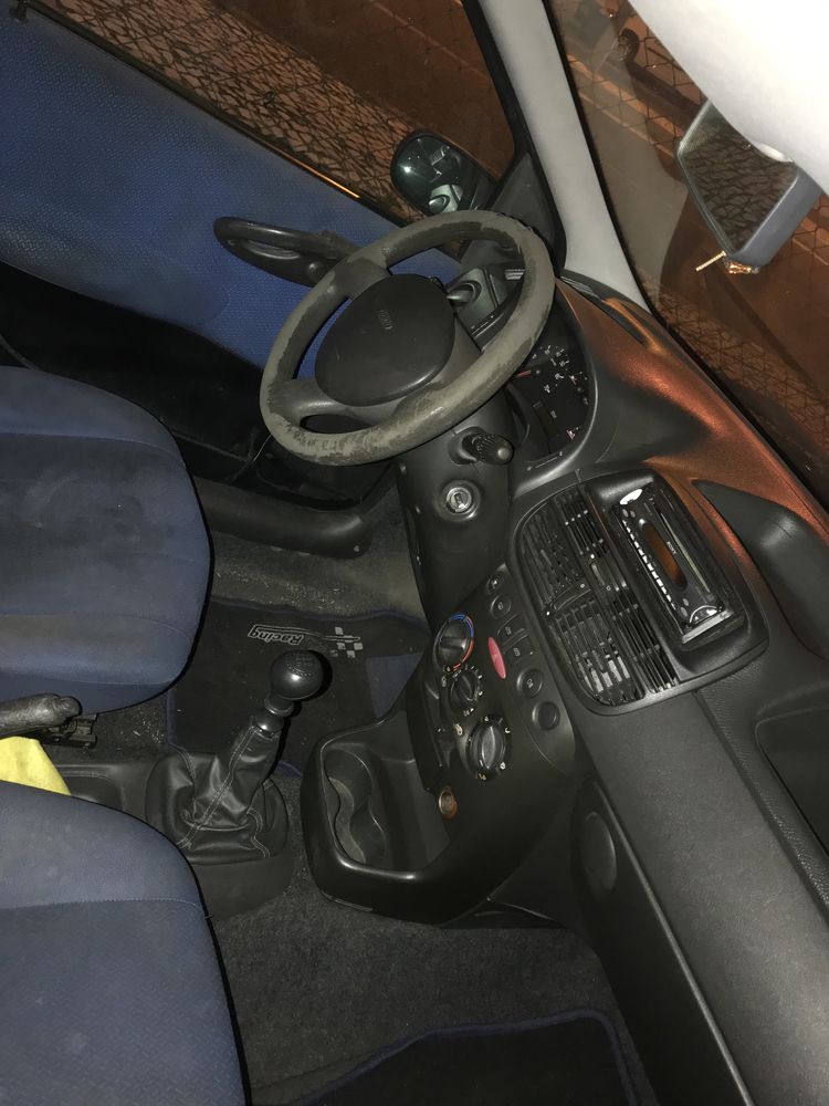 Fiat Punto 1.2 Gasolina.