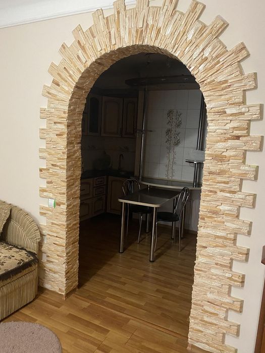 Затишна 2кім.кв.неподалік центру ,на вул.Стрийській , парк культури!