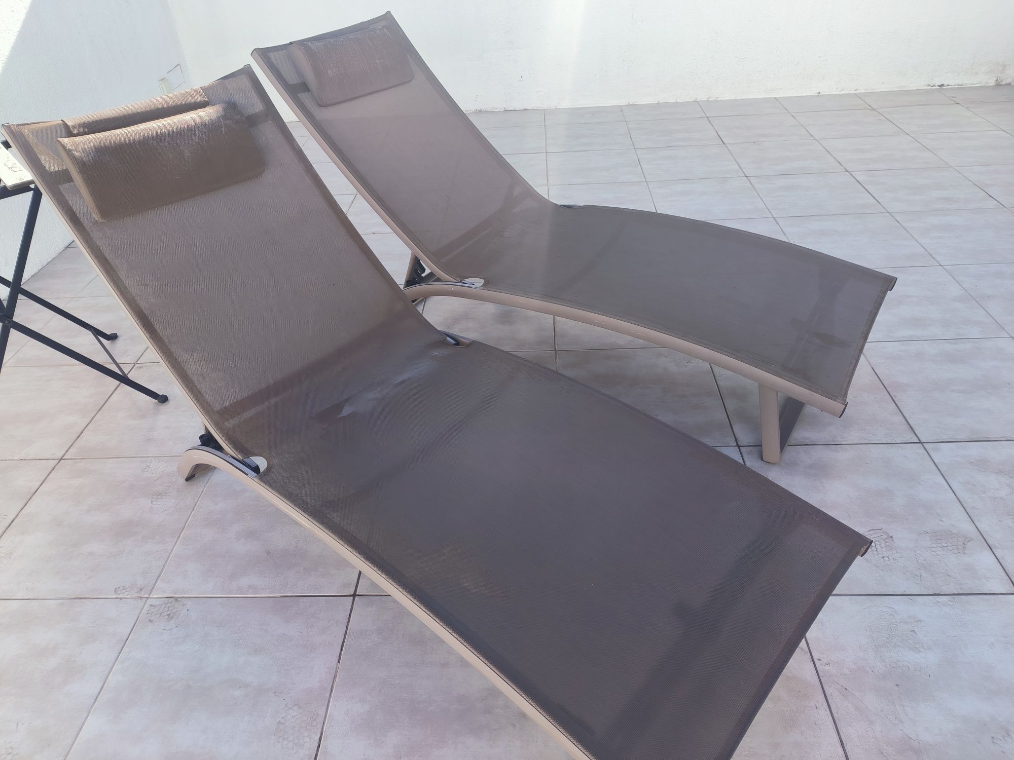 Conjunto de espreguiçadeiras