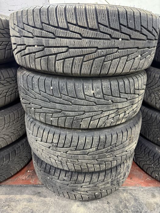 Продам комплект коліс 215/60/16 5-112