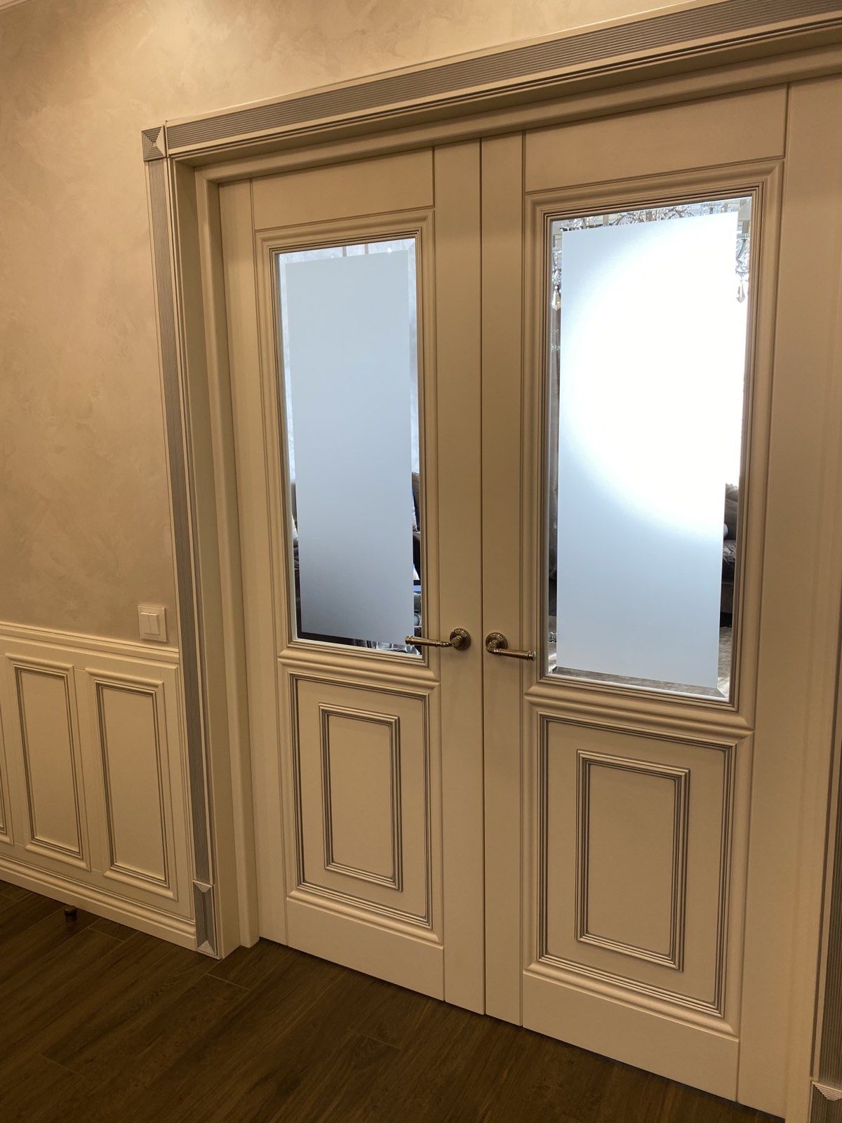 Итальянские внутренние двойные двери с фасетным стеклом