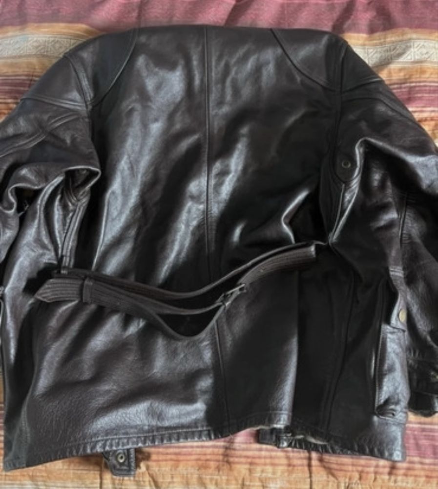 Casaco em couro Belstaff novo
