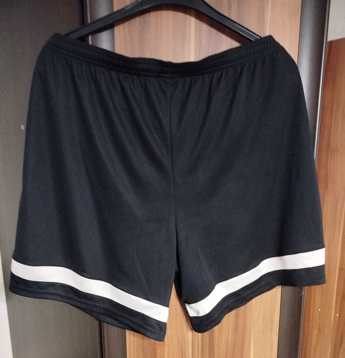 Spodenki krótkie męskie Nike rozmiar XXL stan idealny