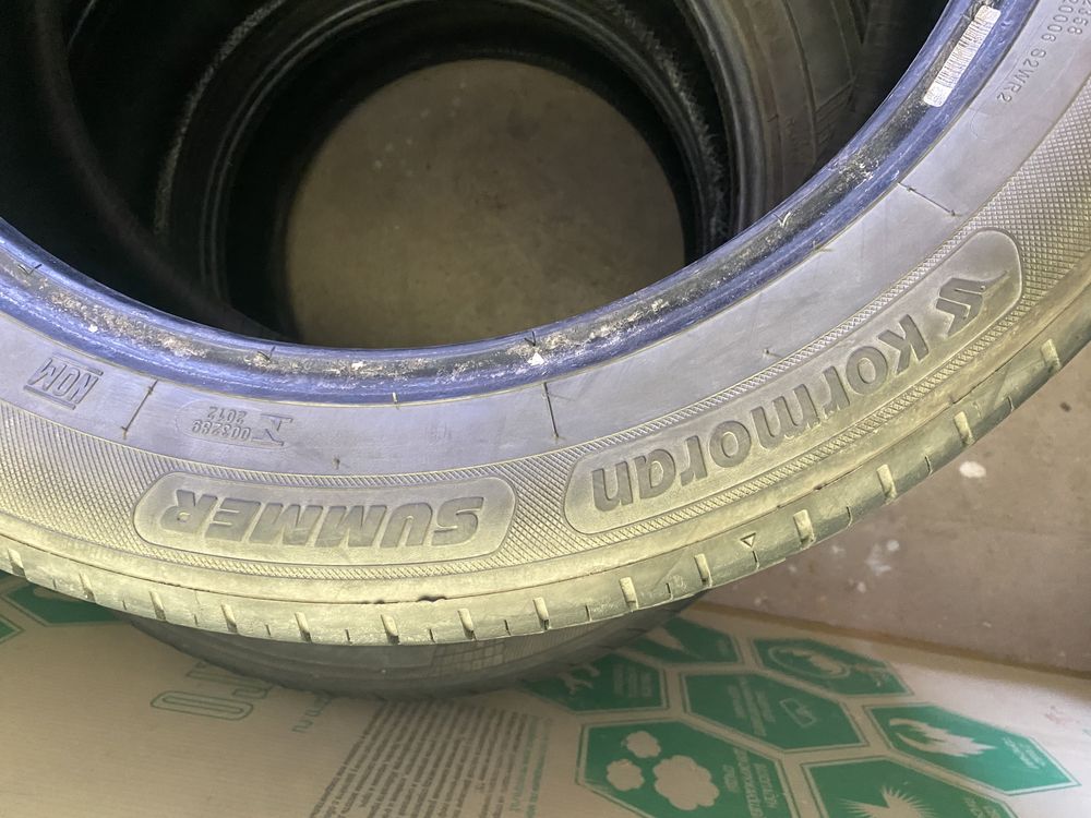 Продам літні шини 235/50R18