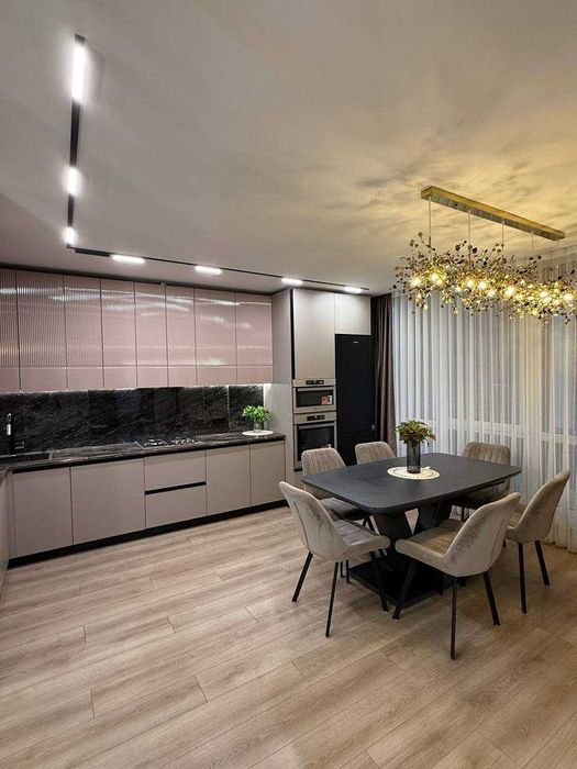 Шикарна 3-х кімнатна квартира в ЖК Паркова Алея