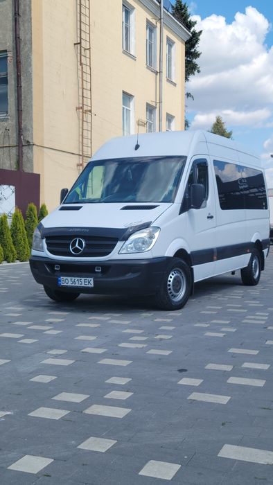 Mercedes-Benz Sprinter