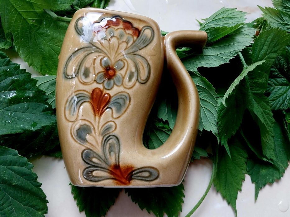 Набор питейников поилочки из курортных зон с минеральными водами глина