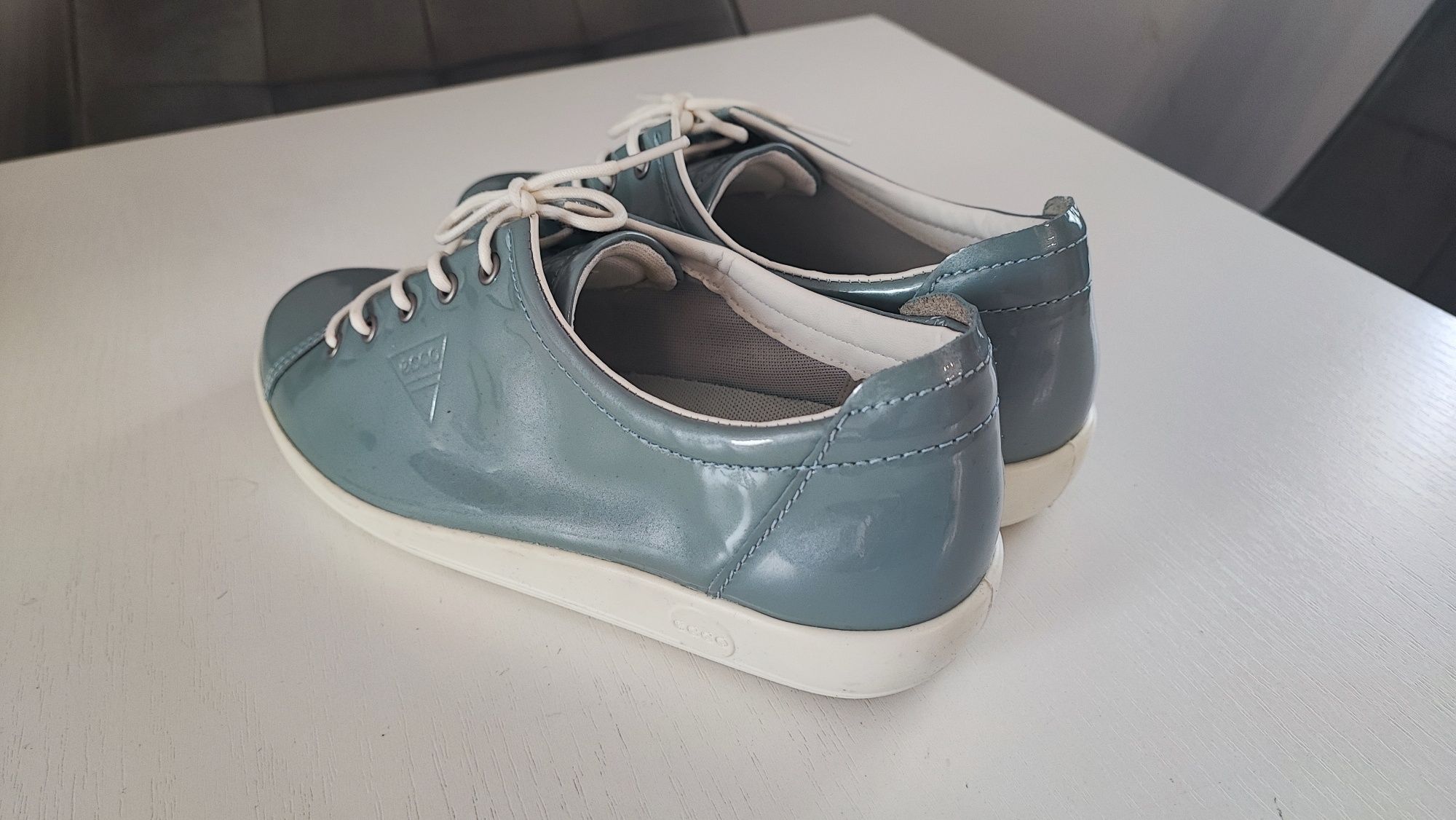 Buty sneakersy damskie Ecco soft 2.0 rozmiar 42