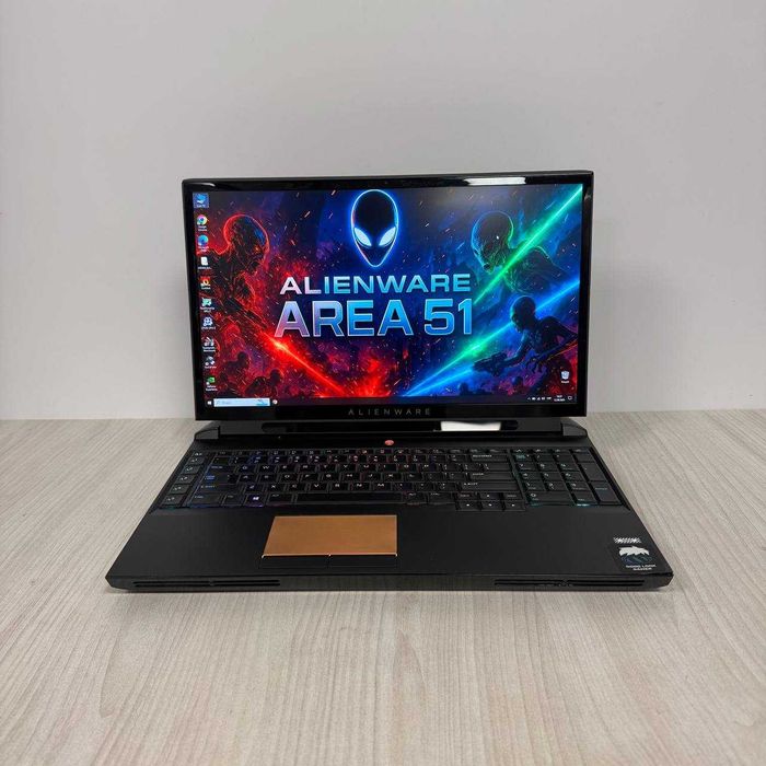 Dell Alienware Area 51m 144Hz i7-9700K 16GB SSD 512GB HDD 1TB RT X2060