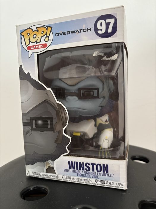 Funko pop overwatch Winston