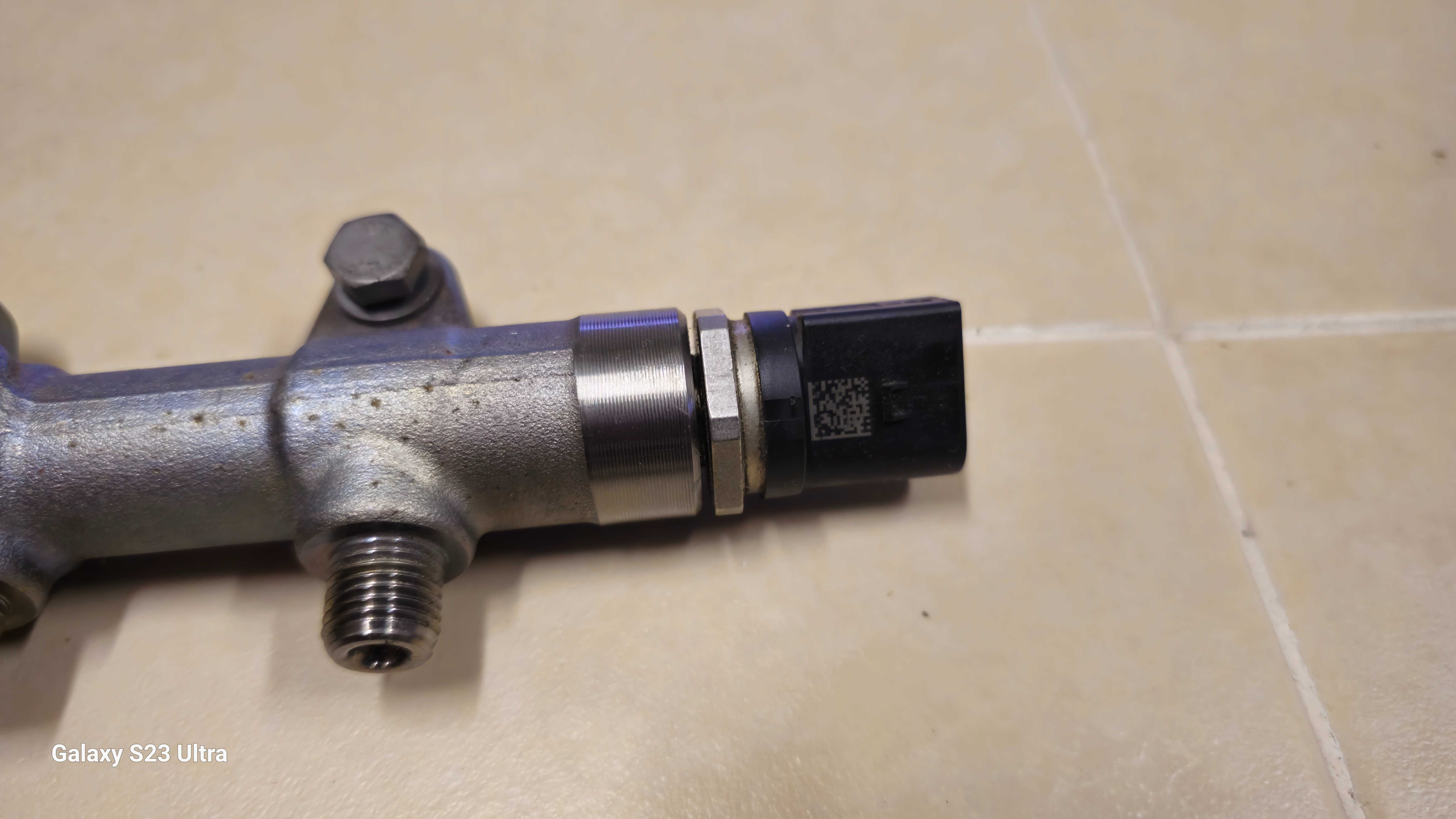 Regua de injeçao Original Bosch Bmw e Mini semi nova
