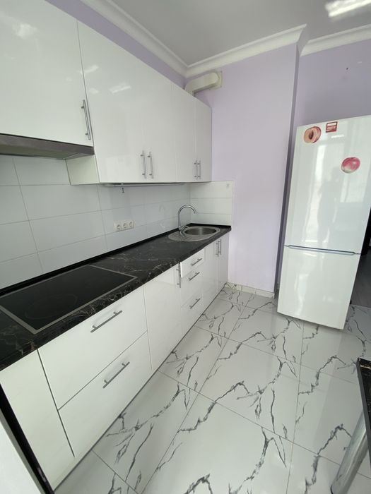 Сдам 1 комнатную квартиру  в ЖК  "Лесной Квартал"