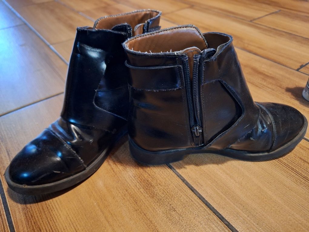 Zimowa wyprzedaż. 2 pary Buty kozaki dziewczęce Zara 32