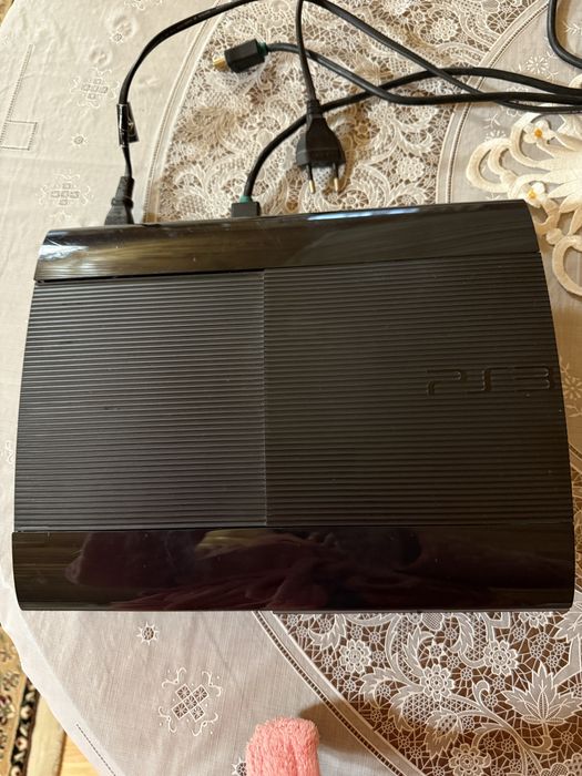 Продам Sony PlayStation 3