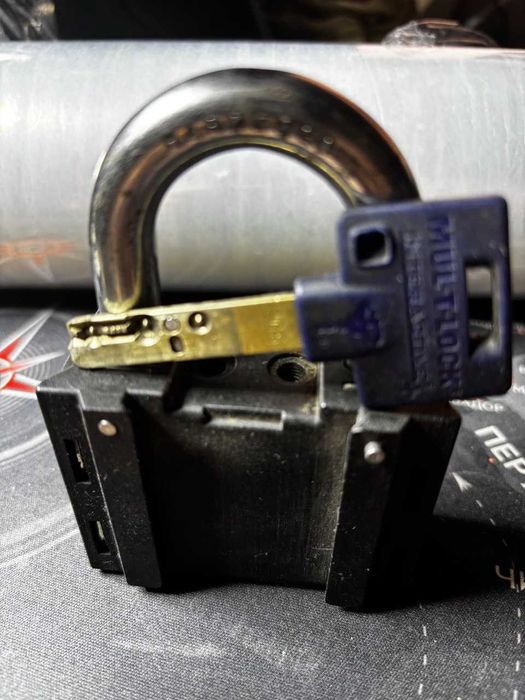 Замок навісний Mul-T-Lock Watchlock (БЕЗ GPS/GSM Модуля) Б/В