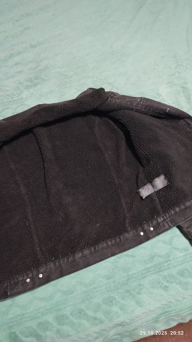 Джинсова куртка на овчині