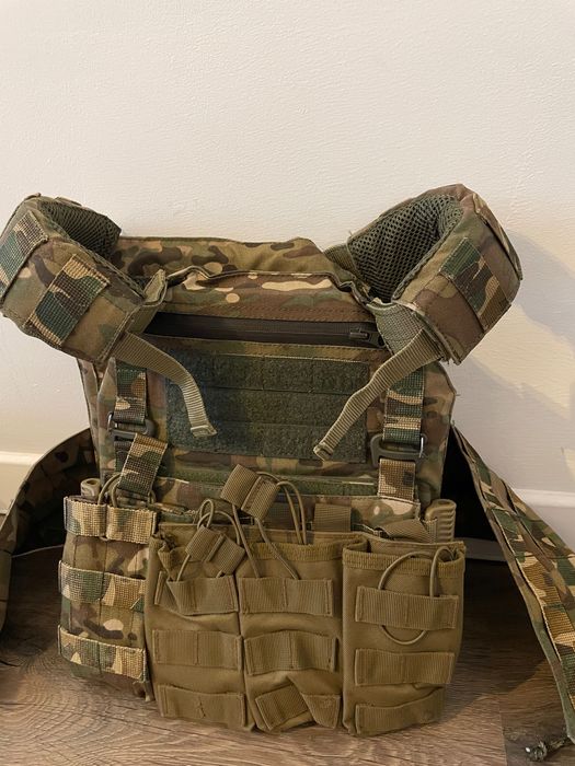 Плитоноска для військових