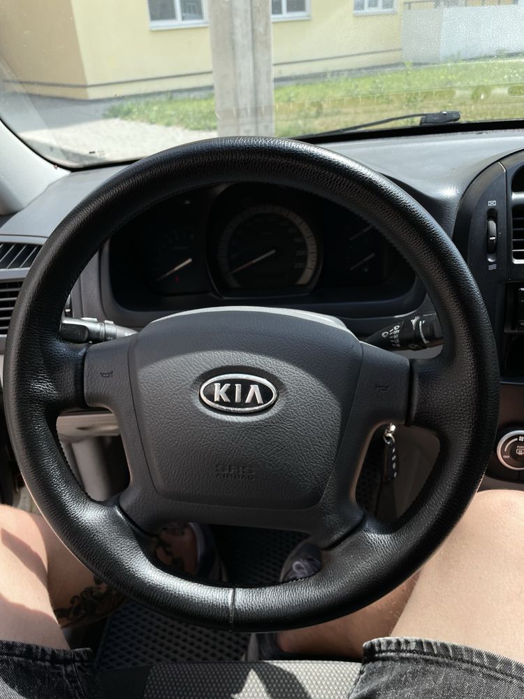 Продам Kia Cerato 2007 1.6 газ/бензин механіка